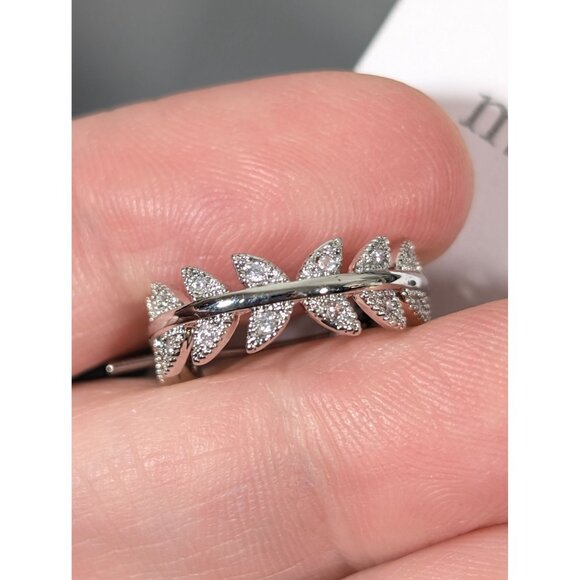 Marlyn Schiff Silver Tone Rhinestone Leaf Vine Hoop Earrings Pierced NEW - Picture 4 of 5